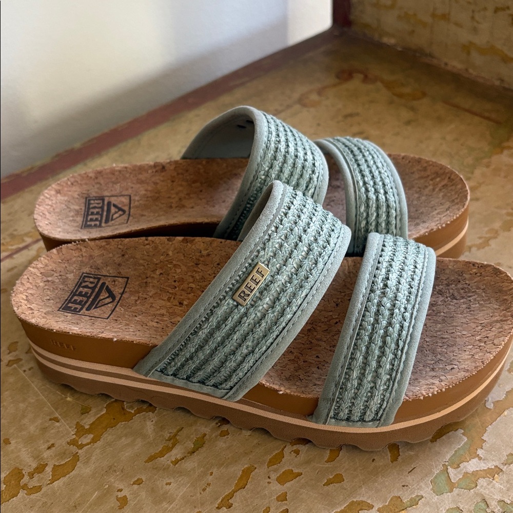 Reef Women's Teal Green Slide Sandals - Picture 4 of 10